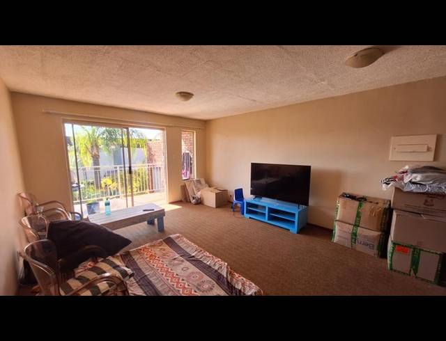 2 BEDROOM PROPERTY TO RENT IN MORELETAPARK